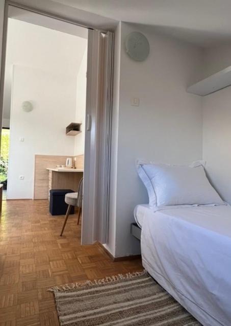 Vista Del Mar Bed & Breakfast Пиран Екстериор снимка